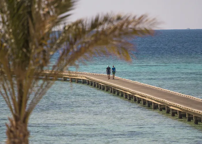 The Breakers Diving And Surfing Soma Bay 4*