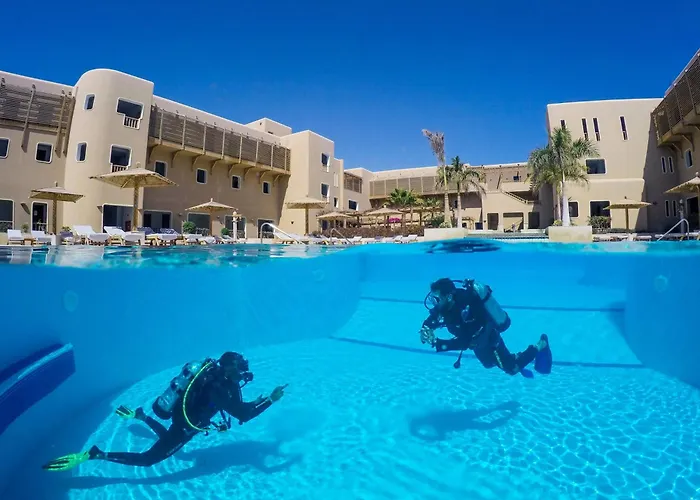 The Breakers Diving And Surfing Soma Bay Üdülőközpont 4*