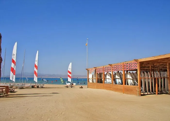 Üdülőközpont The Breakers Diving And Surfing Soma Bay 4*